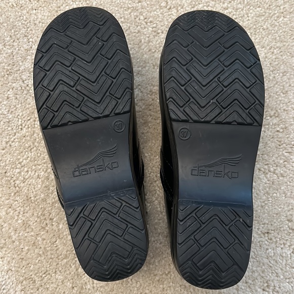 Shoes - Picture 3 of 3